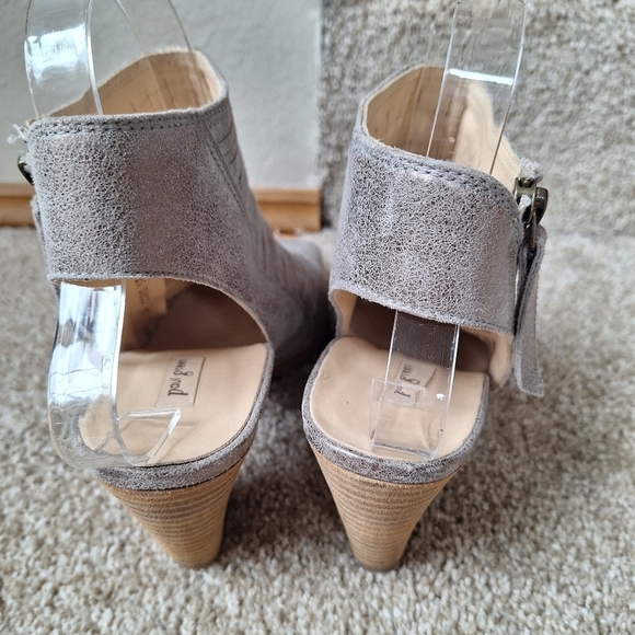 Paul Green Cayanne Side Zip Block Heel Smoke Metallic PeepToe Bootie Womens Sz 7 - Picture 3 of 9